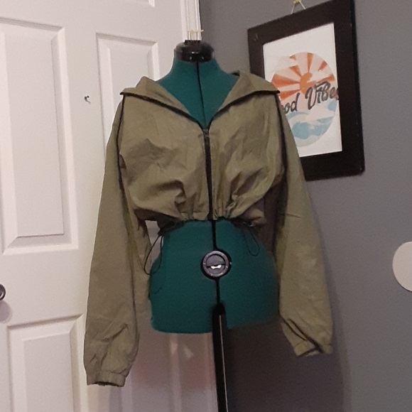 Reflective Green jacket - Picture 2 of 2